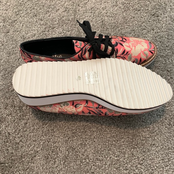 Shellys London Platform Oxfords - Picture 3 of 4